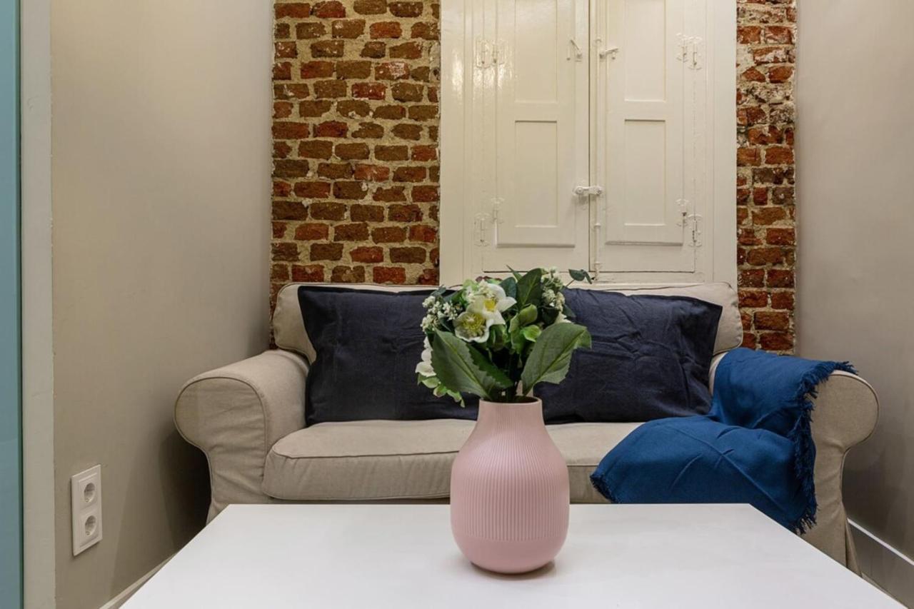 Cosy 2 Bedroom Apartment In Chamberi มาดริด ภายนอก รูปภาพ